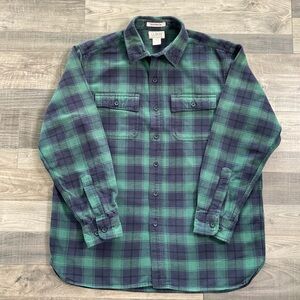 LL Bean Chamois Cloth Shirt Men’s Size LARGE Green Blue Plaid Button Up 277981